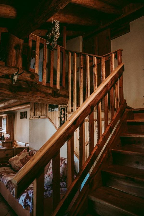 La Tana Dello Scoiattolo Villa Сен-Пиер Екстериор снимка
